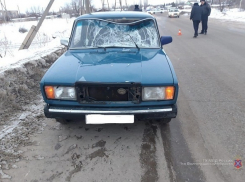 Водитель «семерки» сбил пешехода под Волгоградом: мужчина умер в больнице