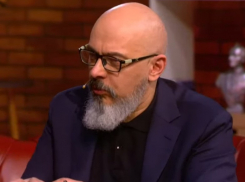 «Нас устроит трижды разведенная бездетная учительница с пятью абортами?»: в Госдуме нашли аргумент против семьеведения 