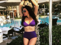 В Интернете поспорили, что лучше: фигура Дубцовой или купальник