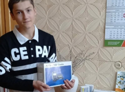 Юному волгоградцу с неизлечимым заболеванием для поддержания жизни подарили дорогостоящий прибор
