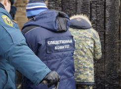 Ранее судимый за убийство заколол ножом соседа по квартире и бросил тело в переулке в Волгограде