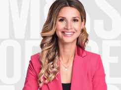 «Офисная сотрудница - это не серая мышка», - волгоградка борется за корону «Мисс Офис» и 2 млн рублей