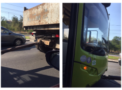 Из-за поломки автобуса Первая Продольная Волгограда встала в пробку