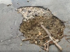 Беременные волгоградки могут не попасть на прием к врачу из-за препятствий на дороге