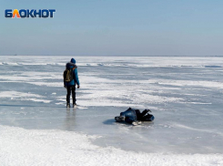 Пять подростков провалились под лед в Волжском