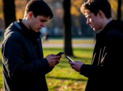 Грабеж средь бела дня совершил 15-летний подросток в центре Волгограда