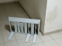 Возвращающиеся с праздника «патриоты» устроили погром в многоэтажке Волгограда