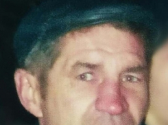 50-летнего волгоградца в зеленой футболке разыскивают волонтеры