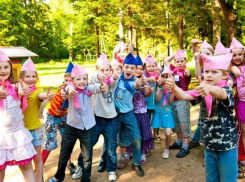 В детском лагере «Дружба» в Дубовке работали судимые сотрудники 