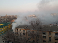 Неизвестные подожгли место обитания бомжей на севере Волгограда