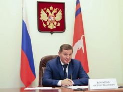 Губернатор Андрей Бочаров так и не появился в Калаче