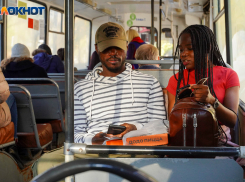 20% волгоградцев не носят маски в гортранспорте