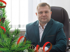 Мира и счастья пожелал волгоградцам адвокат Алексей Ушаков