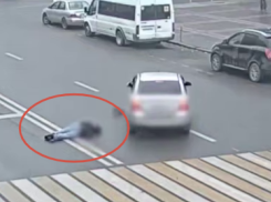 Лицом в асфальт нокаутировала волгоградку иномарка в шок-ДТП 