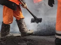 Ремонт улицы Порт-Саида в Волгограде завершат в начале октября