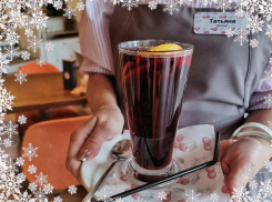 Замерзших горожан согреют бесплатным глинтвейном на Аллее Героев