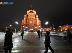 40 процентов волгоградцев заставили работать на январских праздниках