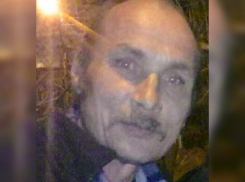 Прихрамывающего на одну ногу жителя Камышинского района безрезультатно ищут 2 месяца