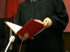 В Волгограде инспекция госстройнадзора требует запретить строительной компании принимать деньги дольщиков