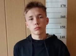 Волгоградцев просят помочь в поиске без вести пропавшего 17-летнего парня