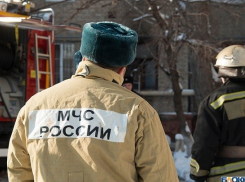 Мужчина заживо сгорел в доме под Волгоградом на глазах у сына