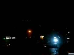Загадочные голубые вспышки в небе над Волгоградом попали на видео