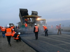Дорожники покидают Самарский путепровод в Волгограде