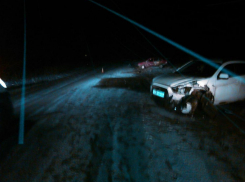 В Волгограде в ДТП ВАЗ-21099 и Mitsubishi пострадал 28-летний мужчина