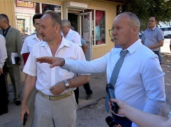 Виталий Лихачев проинспектировал ход строительных работ в Тракторозаводском районе