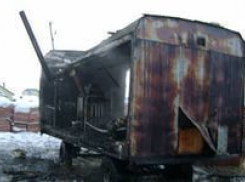 В вагончике под Волгоградом заживо сгорели двое мужчин