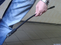 Хулиганы избили металлическими прутами посетителей кафе под Волгоградом