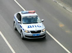 Молодая женщина разбила три авто в Волгограде