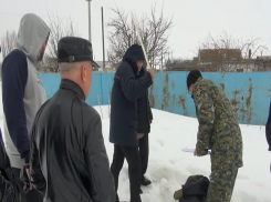 Волгоградец снял на телефон как пожарил и съел человеческое сердце. Видео