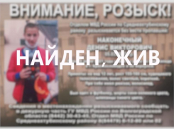 Ночевал в подвалах, на улицах и в подъездах: подробности об исчезновении 14-летнего подростка в Волгоградской области