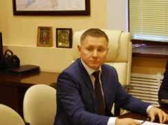 Волгоградский вице-губернатор проводит время в Саудовской Аравии