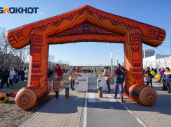 Большинство волгоградцев не собирались отмечать Масленицу и без запрета мэрии