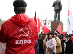 Волгоградские коммунисты приросли новыми членами