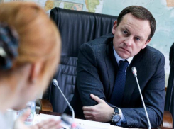 Высокопоставленный российский единоросс признался: у него в Волгограде есть «больше, чем друг»