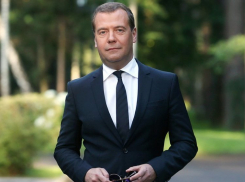 Дмитрий Медведев запустил новый комплекс на НПЗ «Лукойл»