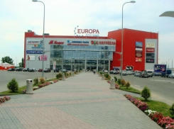 В Волгограде «Европа Сити Молл» и банк остались без горячей воды