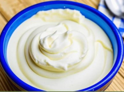 У волгоградского ИП аннулировали сертификат на 300 кг сомнительной сметаны