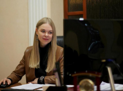  Женщина-весна и ангел-хранитель НЭТа: директор экспериментального театра Волгограда празднует день рождения