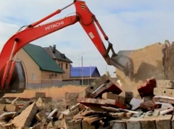 В Волгограде 9 семей с детьми-инвалидами молят Путина сохранить единственное жилье 