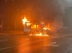 «Стрельба, подожженные машины, отрубленные головы»: волгоградка о событиях в Казахстане