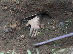 В Волгограде пожизненное заключение грозит мужчинам, похоронившим друга заживо