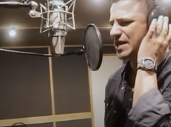 «Не позволь мне погибнуть»: Сотрудники регионального МВД презентовали трогательную песню