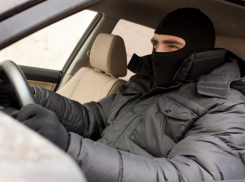 В Волгограде задержали угнанные из Саратова легковушки