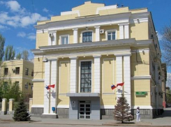 В администрации Волгограда оставят работать только «блатных», - источник