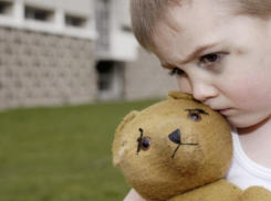 В Волгограде из квартиры спасли двоих малолетних детей