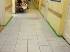 В Волгоградской больнице №7 люди пролежали 3 часа рядом с трупом